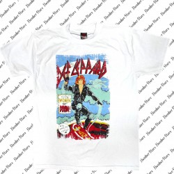 Def Leppard  - And the Woman of Doom! (Camiseta)(Blanca) - Bomber Store: la tienda del ROCK en Medellin y Colombia!