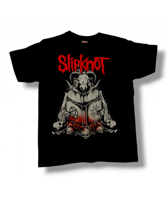 Slipknot - Goat & Book (Camiseta) - Bomber Store la tienda del ROCK en Medellin y Colombia!